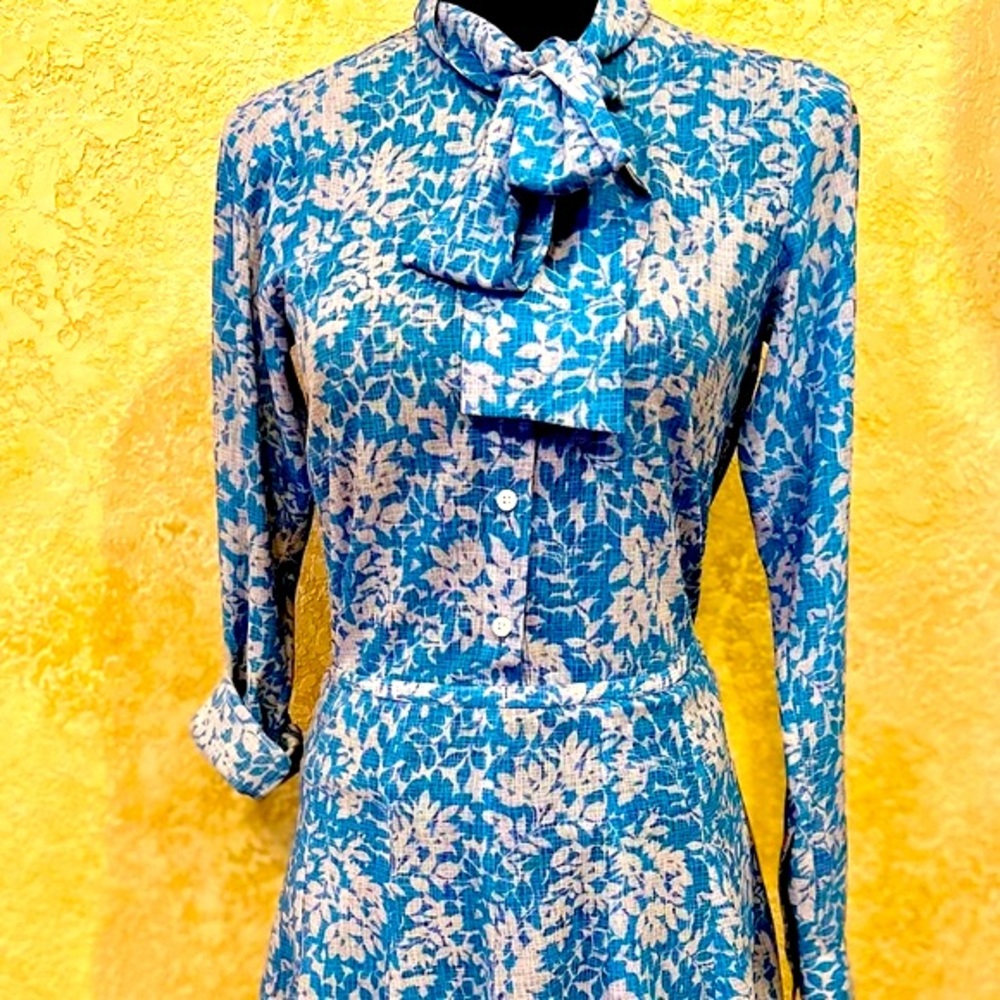 Michael Kors Linen Skirt & Set-Bow Tie Blouse & Skirt